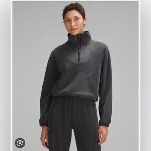 Lululemon Black Brushed Softstreme Ribbed Half Zip size 8 EEUC